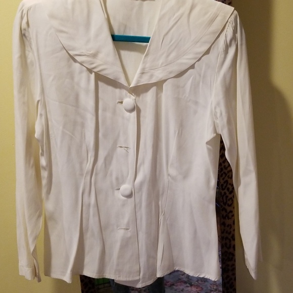 Sarah Taylor Cream Top  back panel  bow Size S  B0 - Picture 1 of 4